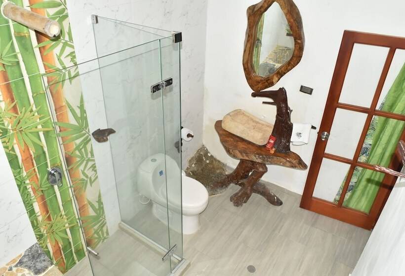 پانسیون Eco Hostal Kuima