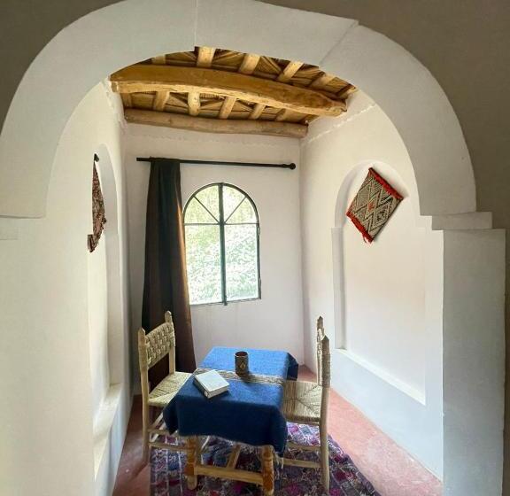 فندق صغير Auberge Tissadrine