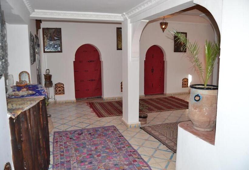 فندق صغير Auberge Tissadrine