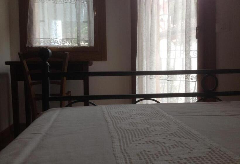 مبيت وإفطار Il Capriolo Felice   Agriturismo