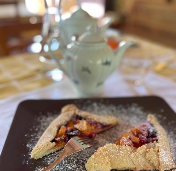 בית מלון כפרי La Tana Del Picchio