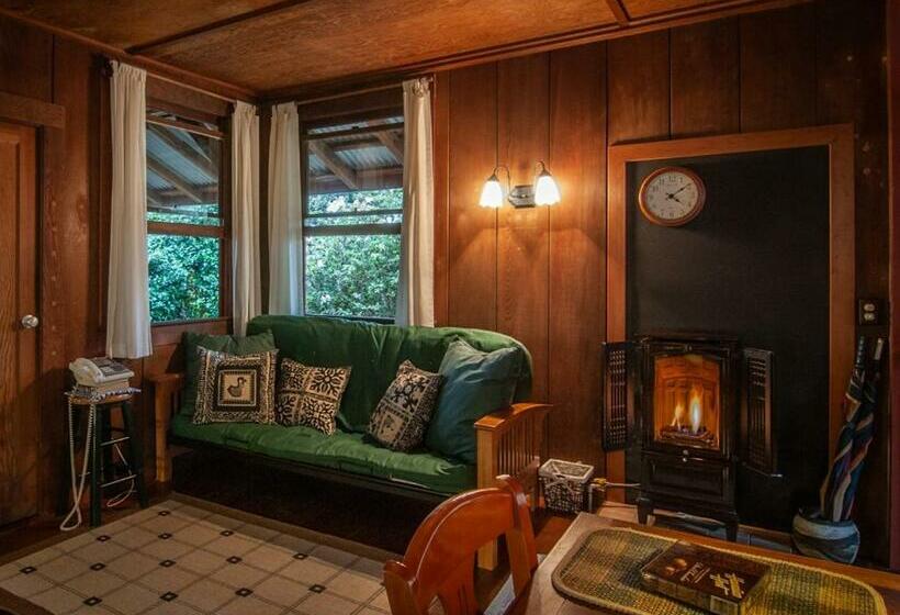 펜션 Crater Rim Cabin