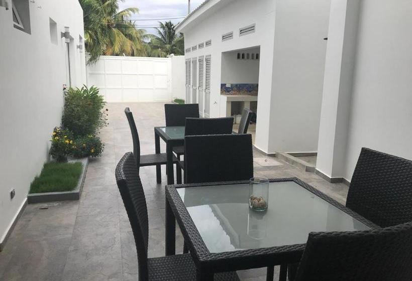 پانسیون Providence Breeze