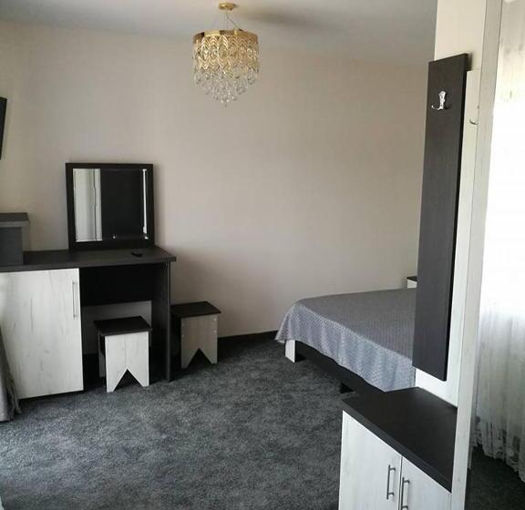 بنسيون Vila Teju Valeni