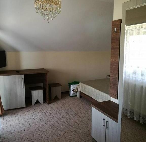 بنسيون Vila Teju Valeni