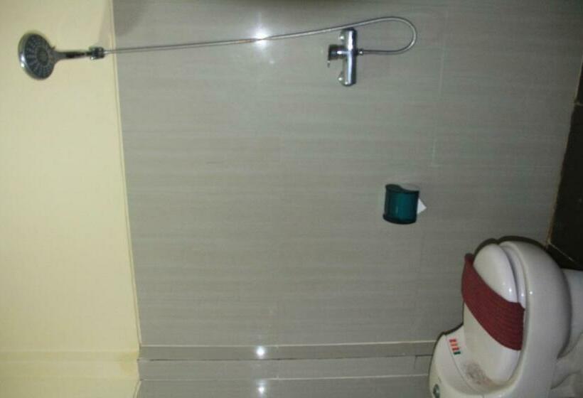 هتل Asher Bali Transit