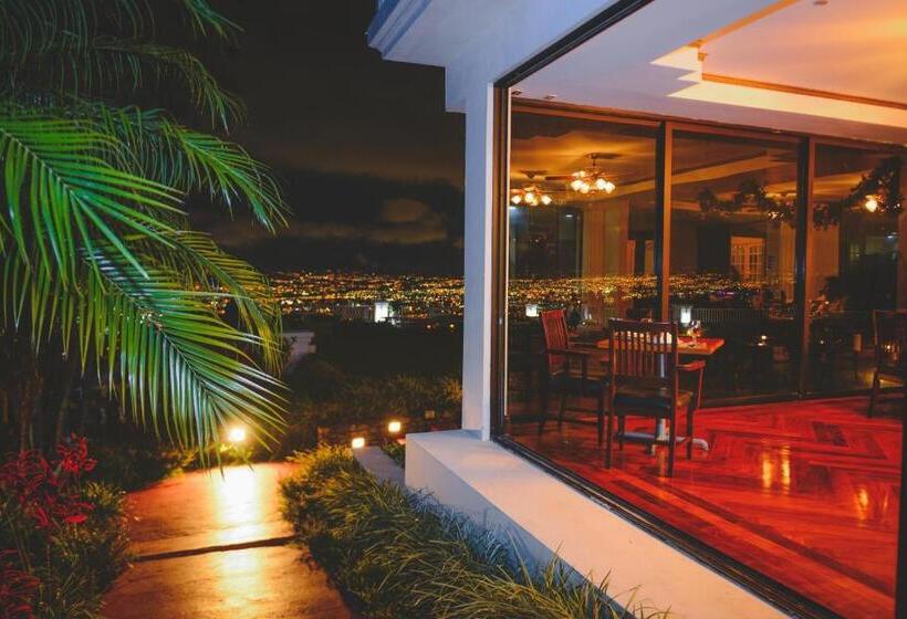 فندق Fogo Resort