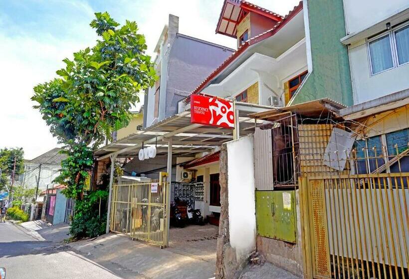 هتل Oyo Life 2388 Kost Teratai