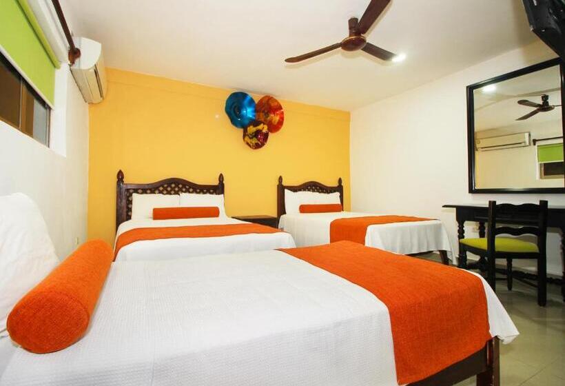 Fotos del hotel Papagayo  Boutique:  4