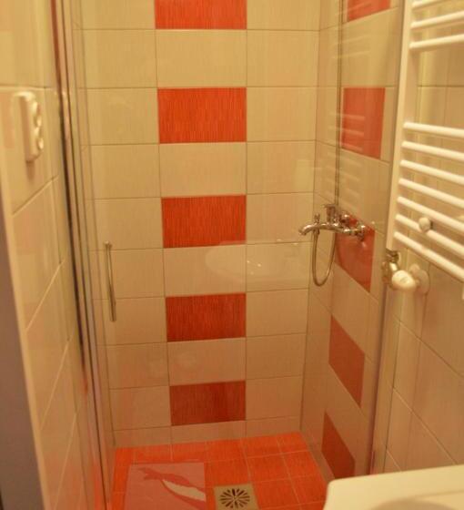 פנסיון Rooms Aračić