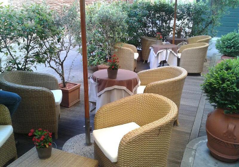 Fotos del hotel Albergo San Martino:  21