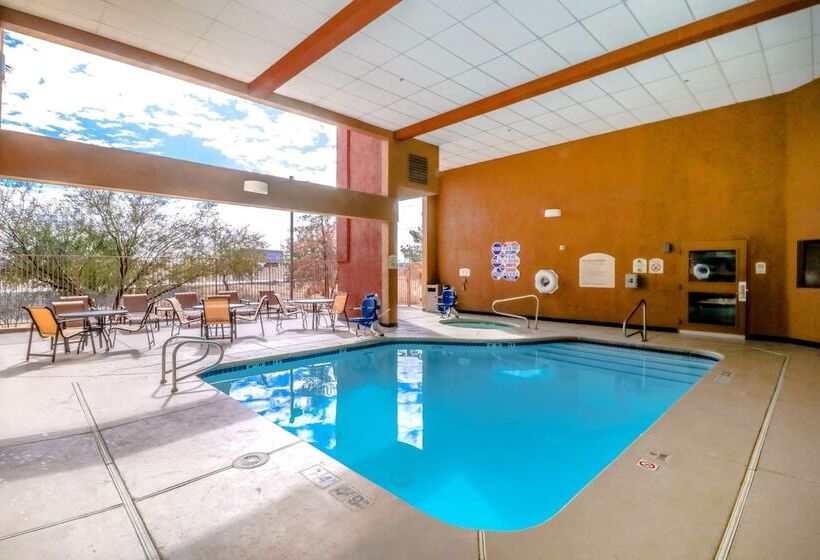 هتل Best Western Plus North Las Vegas Inn And Suites