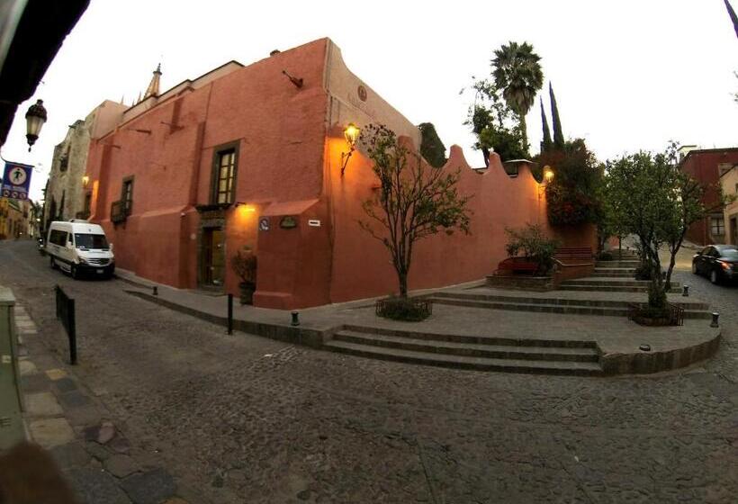 هتل Casa Rosada  Adults Only