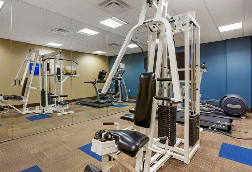 هتل Comfort Inn & Suites Presidential