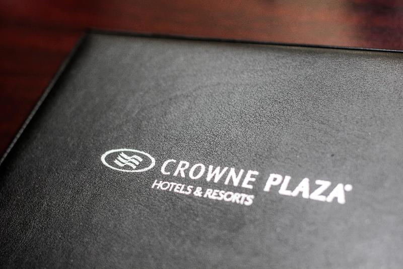 Hotel Crowne Plaza Cleveland Airport