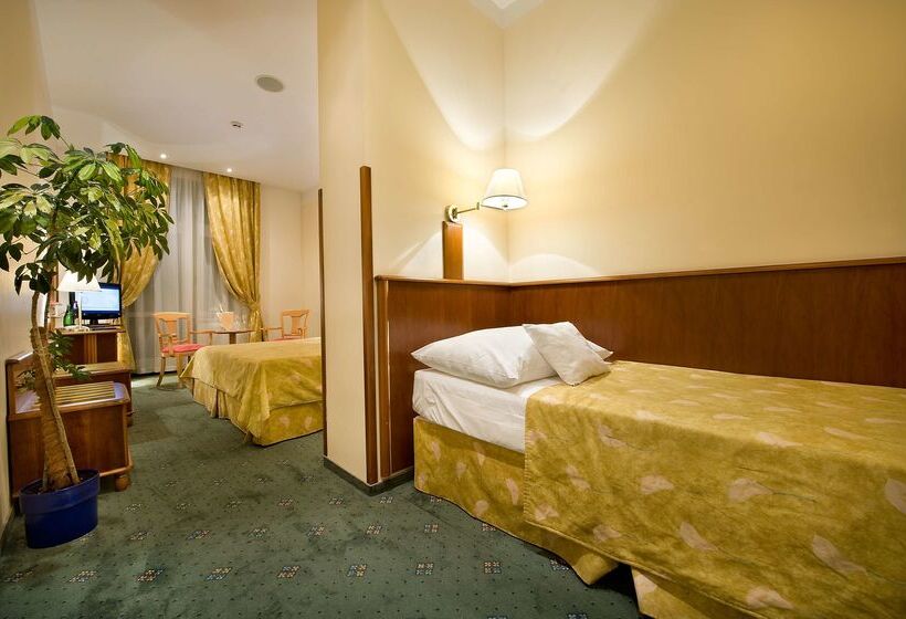 Fotos del hotel Ea  Rokoko:  6