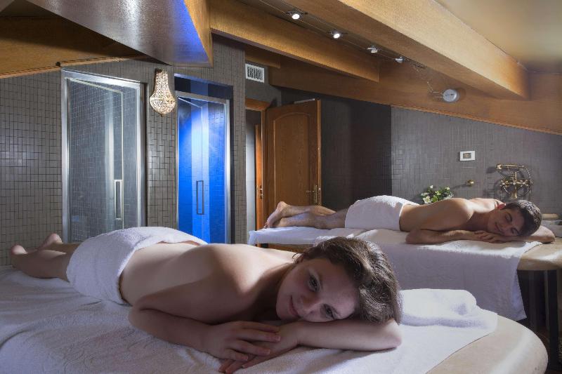 Fotos del hotel Golden Tulip Rome Piram:  2