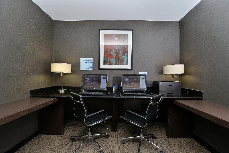 Fotos del hotel Holiday Inn Express Kennedy Airport, An Ihg:  2