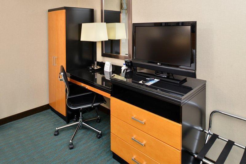 Fotos del hotel Holiday Inn Express Kennedy Airport, An Ihg:  5