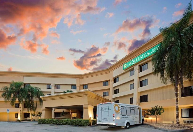 هتل La Quinta By Wyndham Miami Airport East