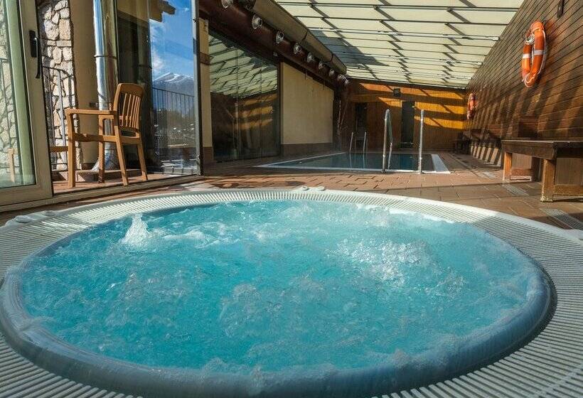 هتل Magic La Massana