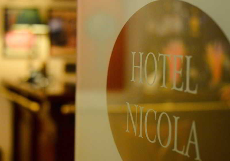 هتل Nicola