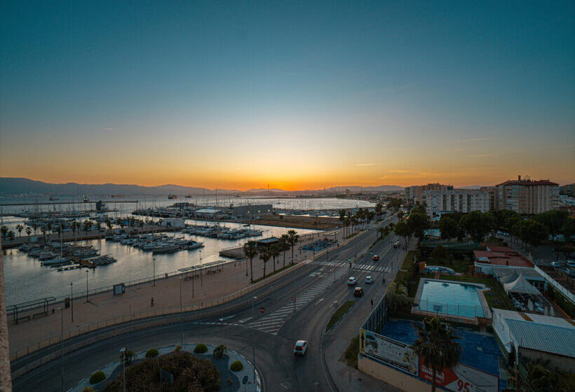هتل Ohtels Campo de Gibraltar
