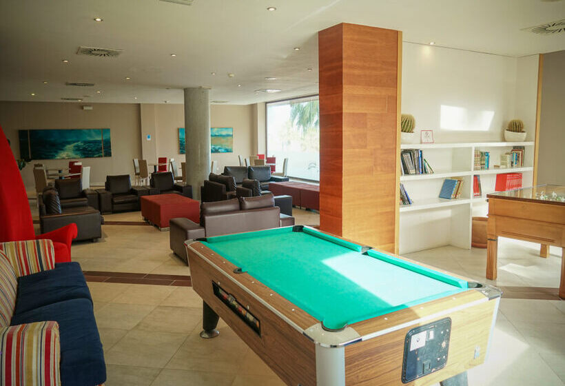 هتل Ohtels Campo de Gibraltar