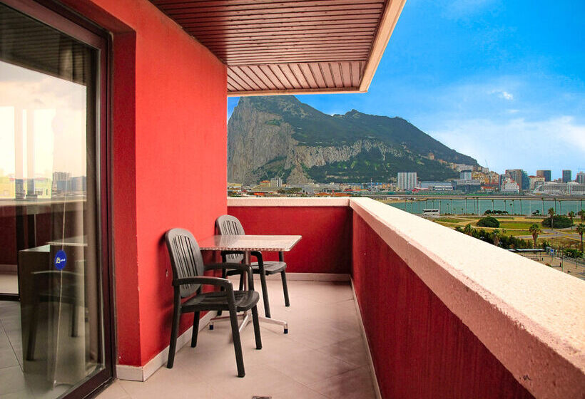 هتل Ohtels Campo de Gibraltar