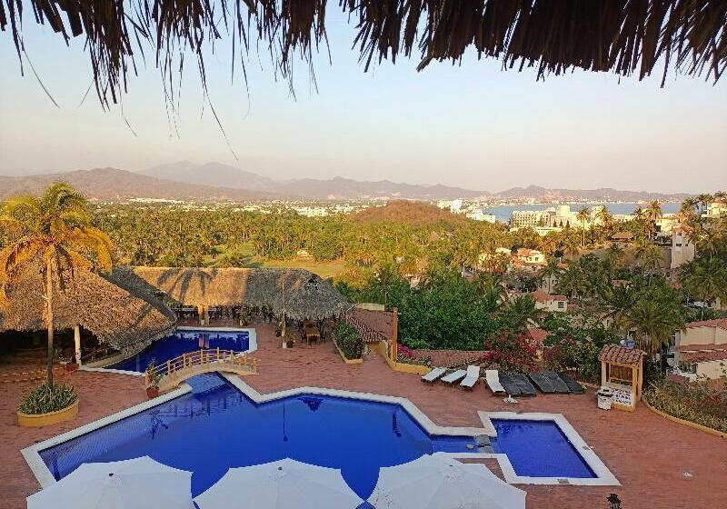 هتل Plaza Tucanes Manzanillo