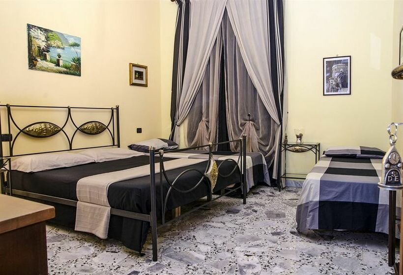 Hotel Backpacker Naples