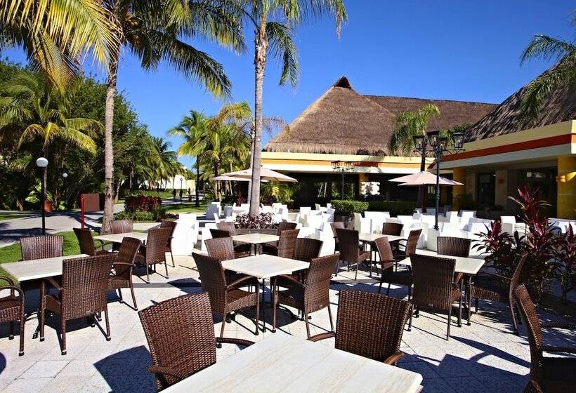 リゾートホテル Bahia Principe Grand Coba  All Inclusive