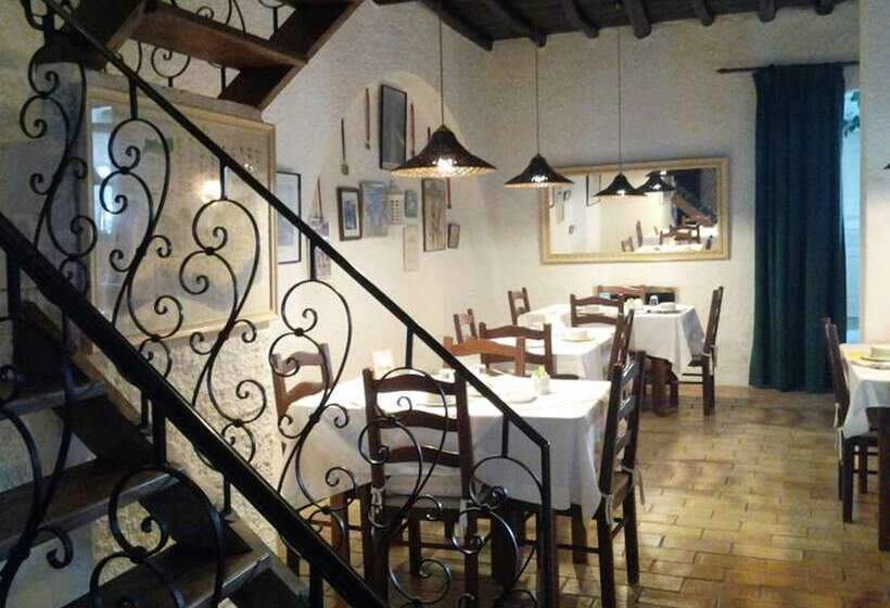 Rio Arade Manor House