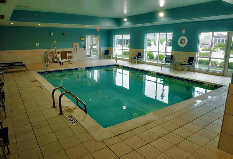 호텔 Holiday Inn Express & Suites Dayton North   Vandalia, An Ihg