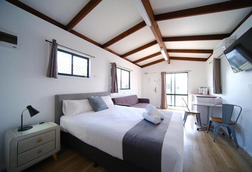 فندق Lakeside Inn Wollongong