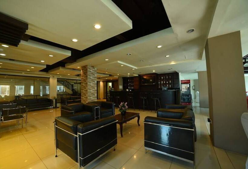 هتل Marcian Business