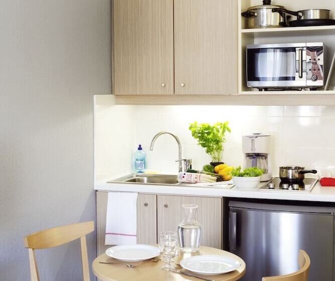 Aparthotel Adagio Access Marseille Prado Périer