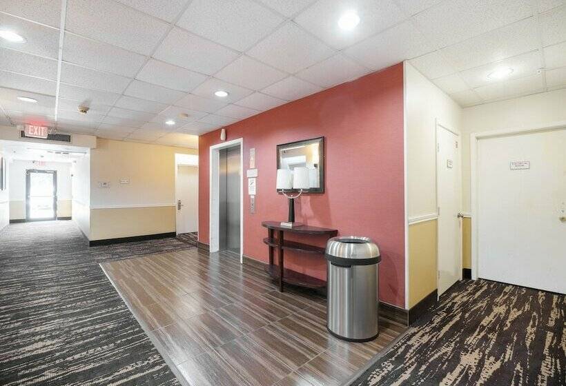 Fotos del hotel Baymont By Wyndham Houston North:  36