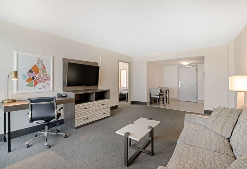 هتل Best Western Plus Daytona Inn Seabreeze