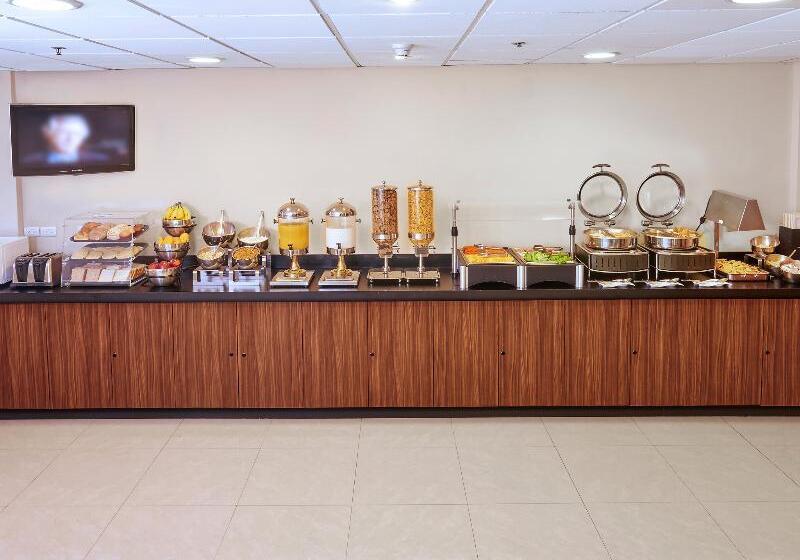 هتل City Express By Marriott Queretaro
