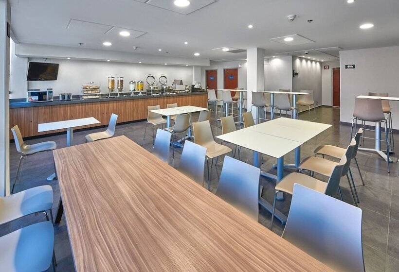 هتل City Express By Marriott Queretaro