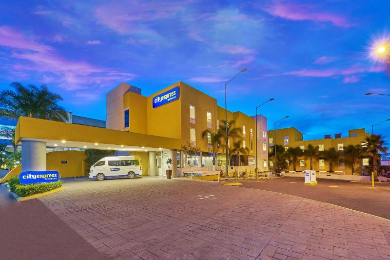 هتل City Express By Marriott Queretaro
