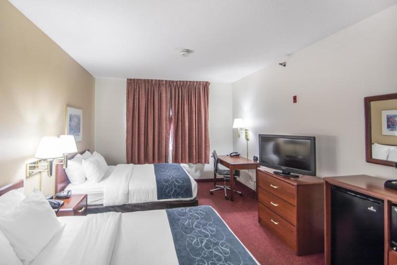 هتل Comfort Suites Rochester Henrietta University Area