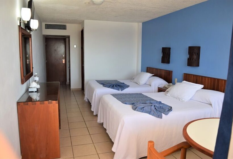 Fotos del hotel Costa De Oro Beach:  31