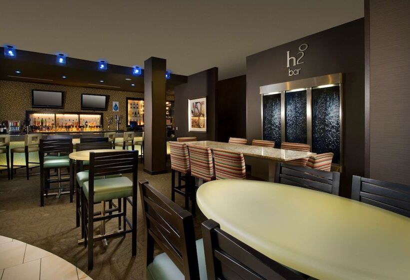 Doubletree By Hilton Hotel Chattanooga Downtown