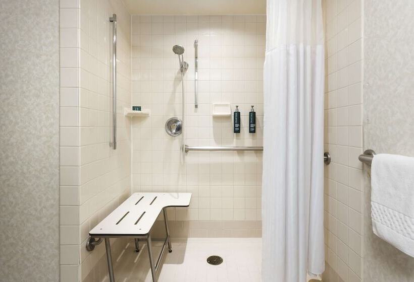 هتل Doubletree By Hilton San Jose