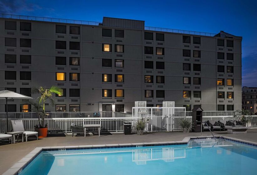 בית מלון כפרי Hilton Garden Inn Los Angeles/hollywood