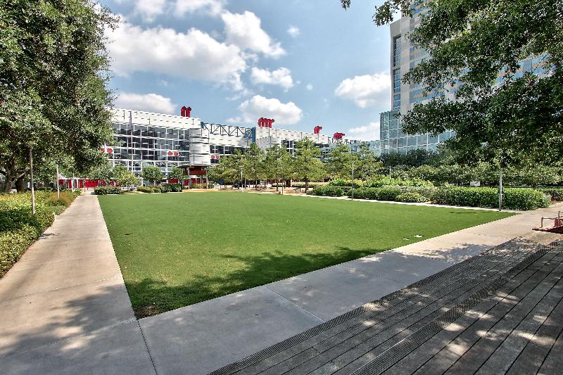Holiday Inn Express Hotel & Suites Houston Downtown Convention Center, An Ihg