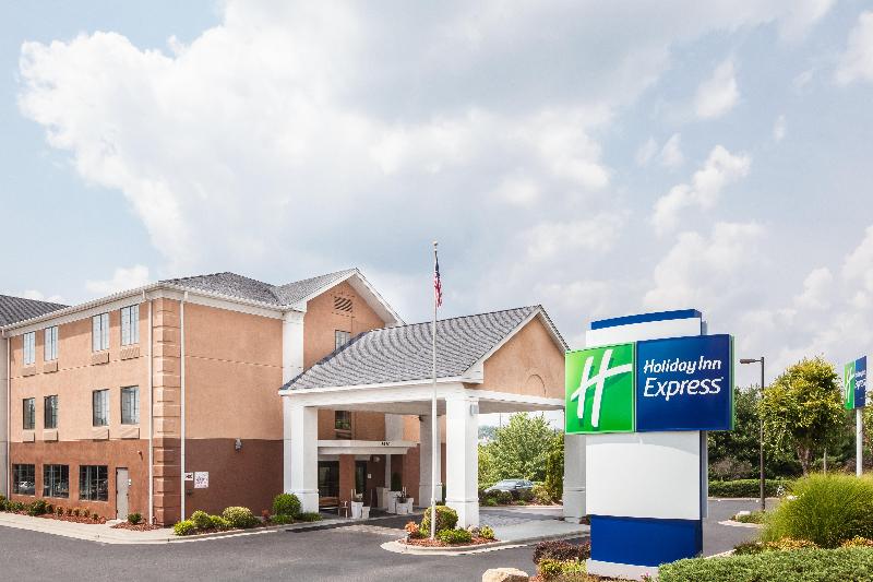 هتل Holiday Inn Express Winstonsalem