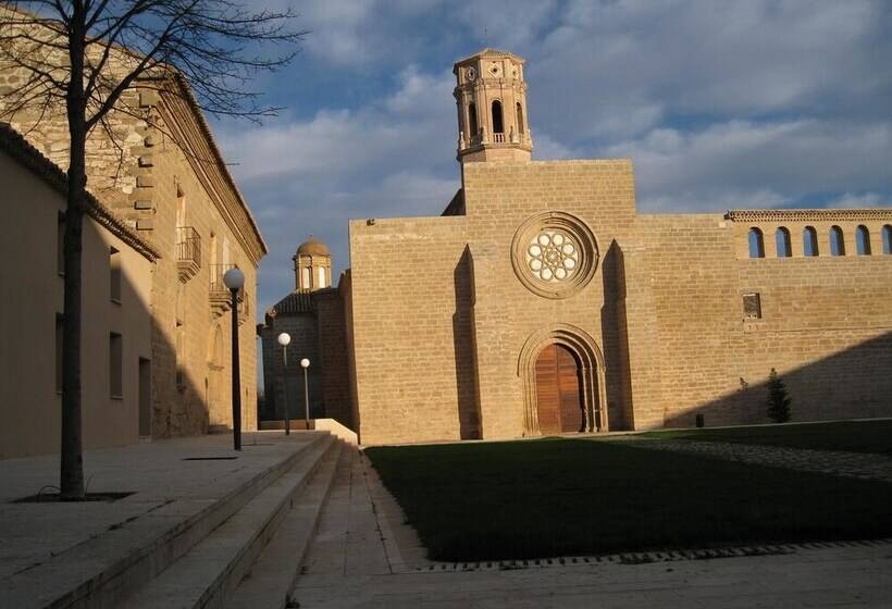 호텔 Hospederia Monasterio De Rueda